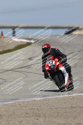 media/Mar-22-2025-TrackDaz (Sat) [[0456df0c41]]/Group B/Session 3 (Outside Grapevine)/